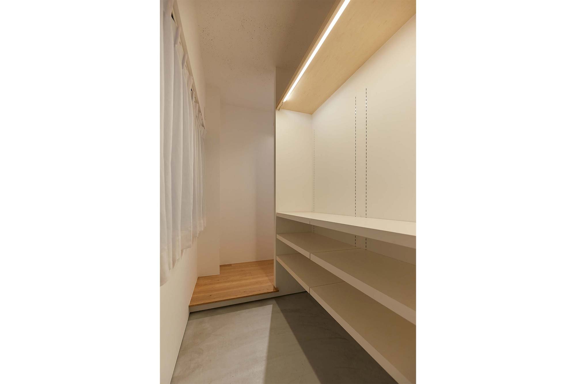 25.09.11_renoveru_CR_728-1